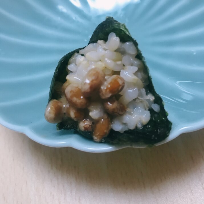 玄米で納豆巻き